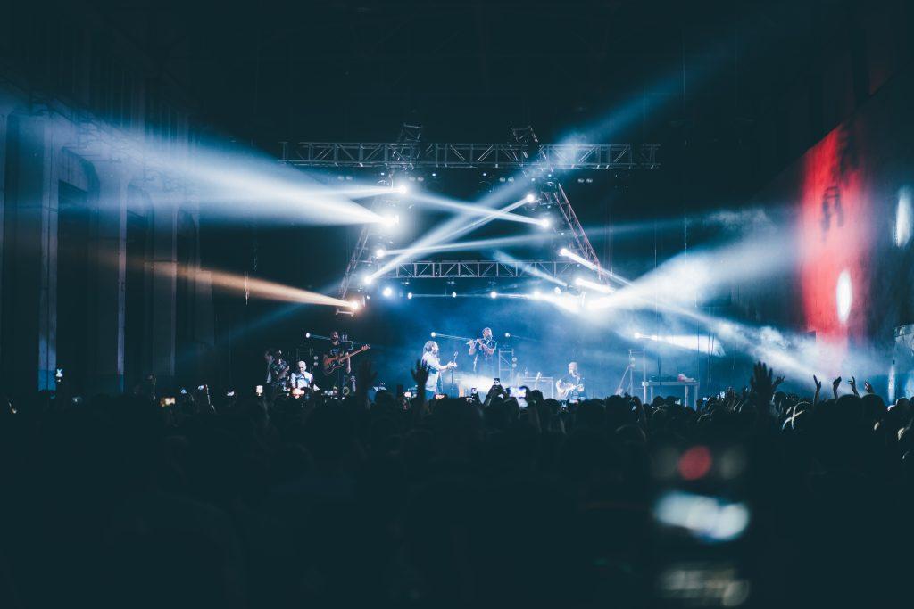 Comment acheter des billets de concert en ligne ? 1 Astuces SEO | Booster son Site et le faire Décoller dans Google